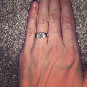 Diamond engagement ring